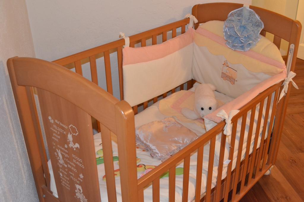 ロニーゴ Casale La Rocchetta Bed & Breakfast エクステリア 写真