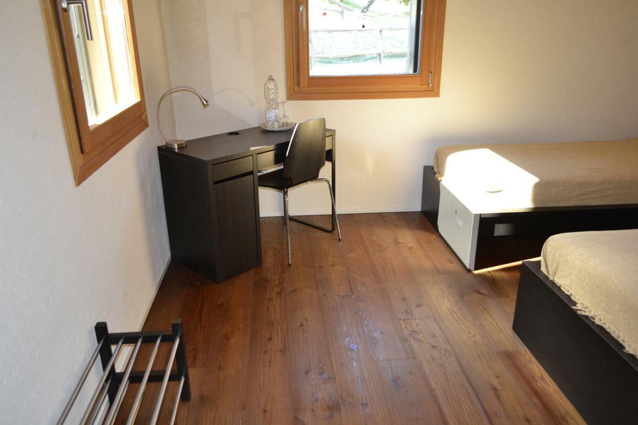 ロニーゴ Casale La Rocchetta Bed & Breakfast エクステリア 写真